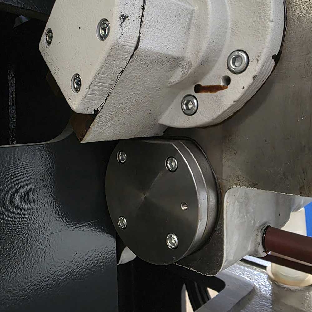 oil-filter-placement